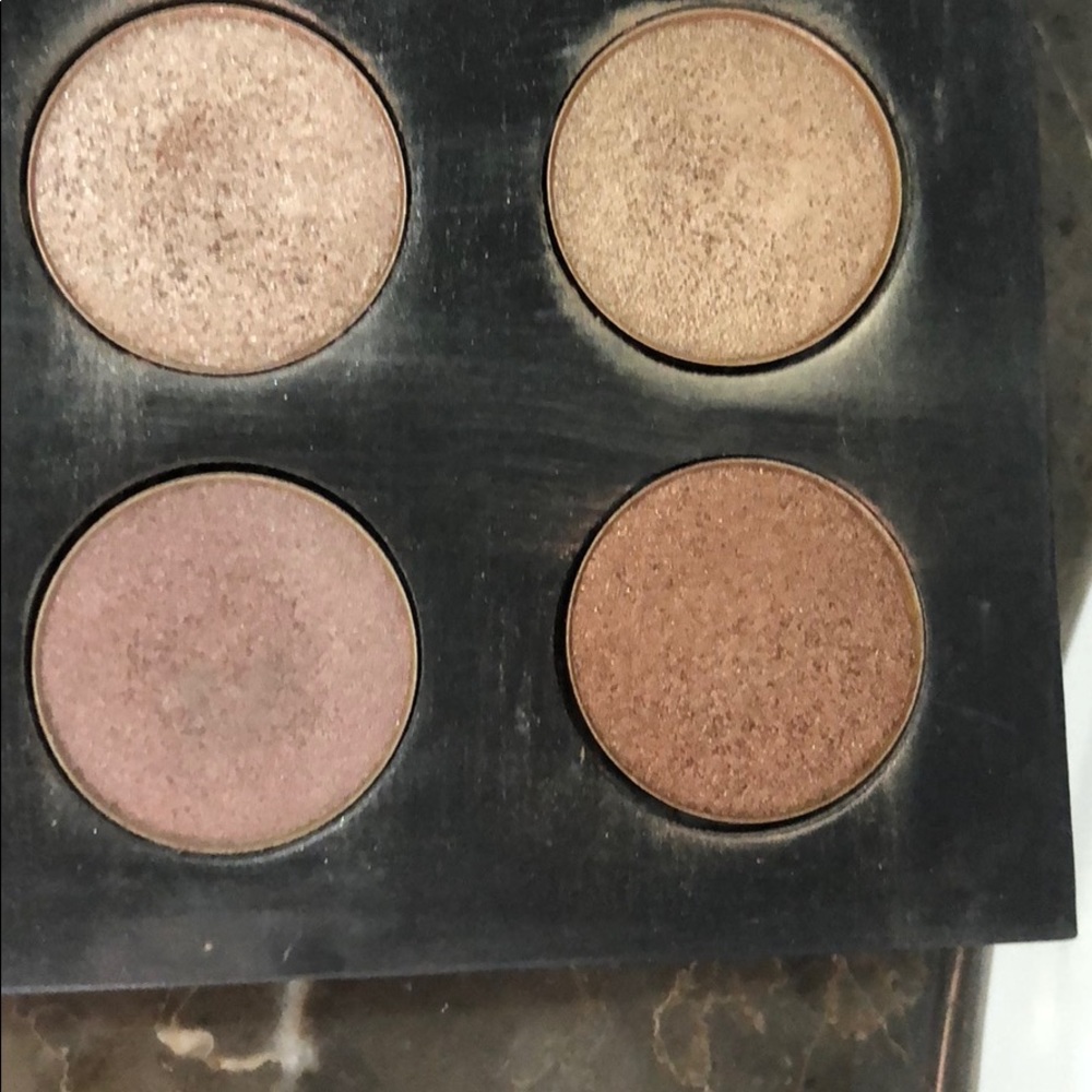 Eyeshadows - Picture 6 of 6